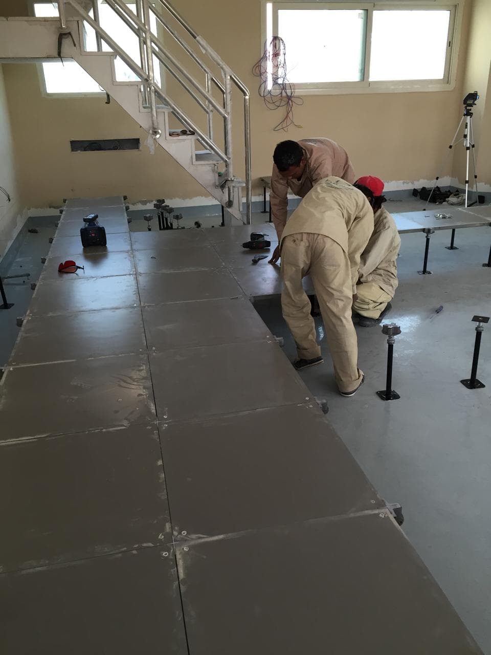 Work office Raised Floor view 4